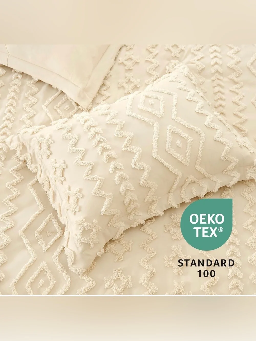 Amélie Home Tufted Boho Comforter Set Queen Size,